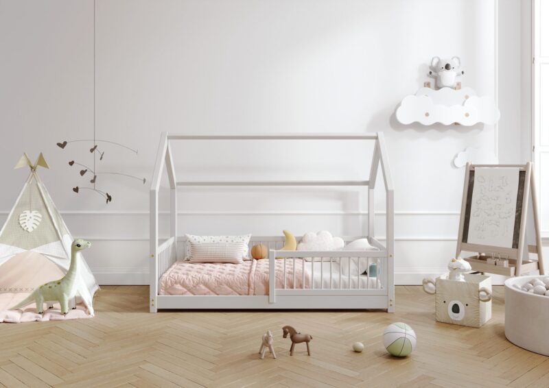 ZOJA drewniane łóżko dziecięce domek z okrągłymi drążkami niskie